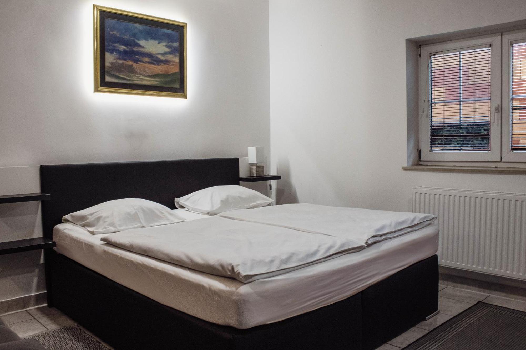 Crni Baron Pension Black Baron Maribor Luaran gambar