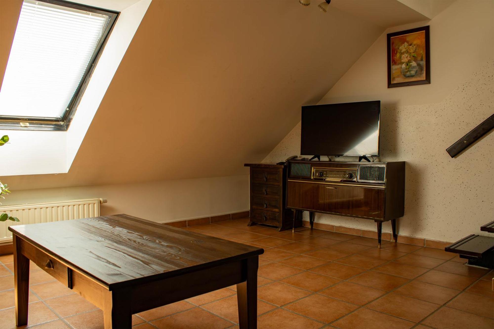 Crni Baron Pension Black Baron Maribor Luaran gambar