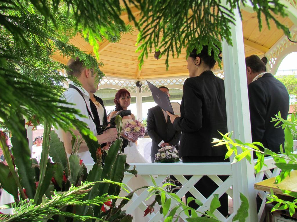 Crni Baron Pension Black Baron Maribor Luaran gambar